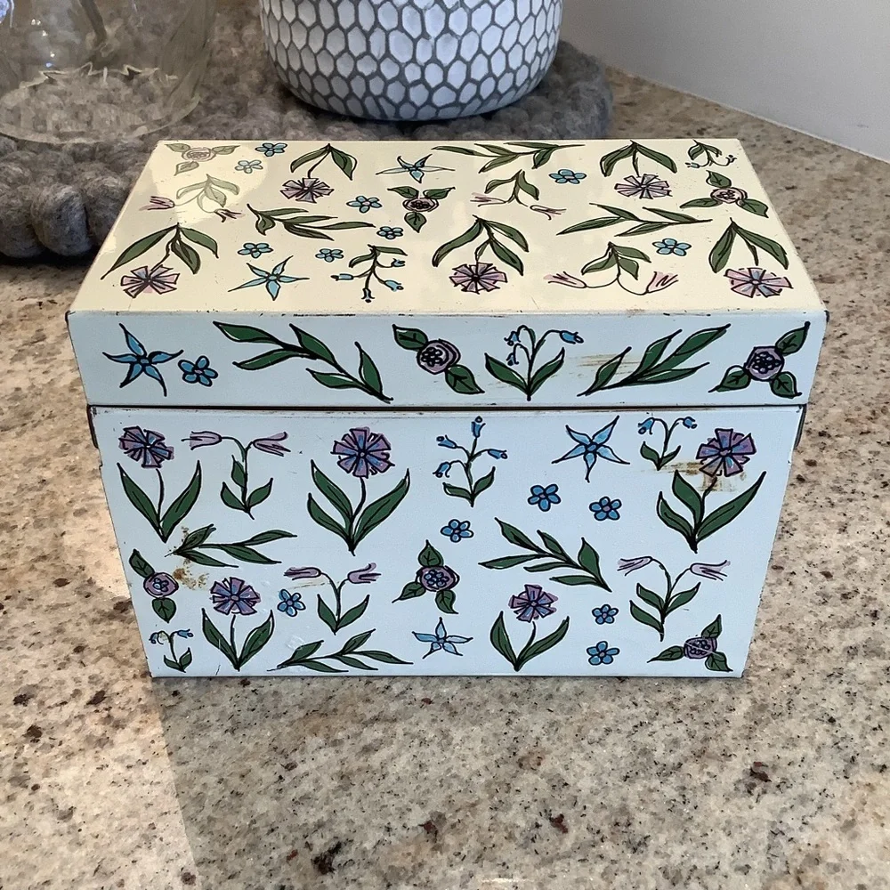 Vintage organize your